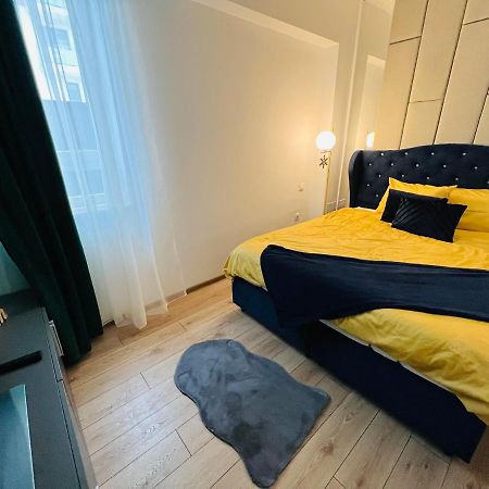 Huggo Apartment 35 Targu-Mures Bagian luar foto