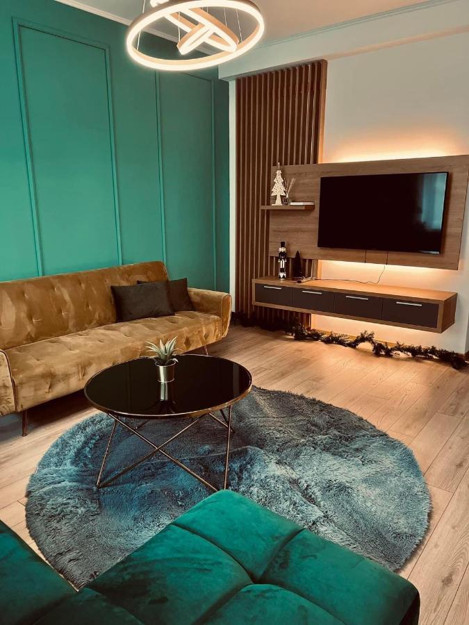 Huggo Apartment 35 Targu-Mures Bagian luar foto
